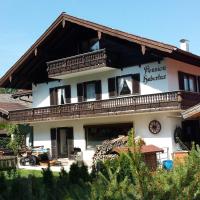 Wellness Pension Hubertus, hotel in Marquartstein