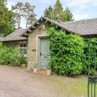 Gate Lodge、West Calderのホテル