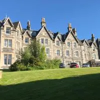 Ben Wyvis Hotel, hotel di Strathpeffer