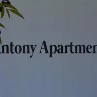 Antony Apartments, hotel u gradu Nea Plagia