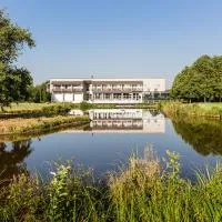Golfhotel & Restaurant Lindenhof, hotel din Bad Vilbel