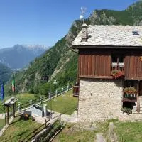 Le Petit Coeur – hotel w mieście Fontainamore