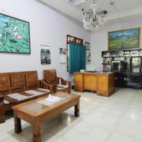 Batik Trinidar Homestay, hotelli kohteessa Yogyakarta alueella Gedong Kiwo