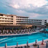 Aqua Paradise Resort & Aqua Park, hotel Neszebarban