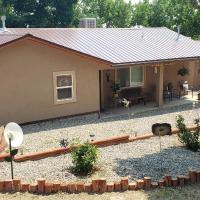 Grizzly Roadhouse Bed and Breakfast: Cortez, Cortez Municipal Havaalanı - CEZ yakınında bir otel