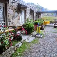 SADA Guesthouse, hotel Vardzia városában