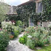 La Petite Maison, hotel di Laroque-Timbaut