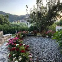 LA PERGOLA - Affitta Camere, hotel din Santa Lucia del Mela