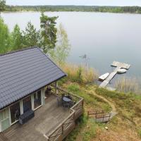 Amazing Home In Forshaga With 2 Bedrooms, hotel perto de Karlstad Airport - KSD, Forshaga