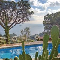 Cozy Home In Blanes With House Sea View, hotel en Blanes