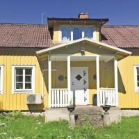 Amazing Home In Markaryd With 4 Bedrooms, Sauna And Indoor Swimming Pool