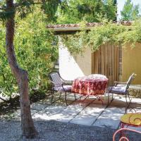 One-Bedroom Holiday Home in Crillon le Brave