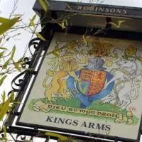 The Kings Arms, hotel di Wilmslow