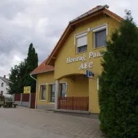 Hóvirág Panzió, hotel a Porva