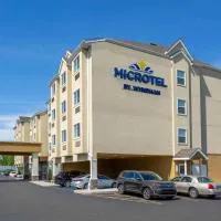 Microtel Inn & Suites by Wyndham Niagara Falls, hotell i Niagara Falls