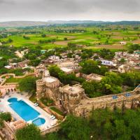 Neemrana's - Hill Fort - Kesroli, hotel u gradu Alvar