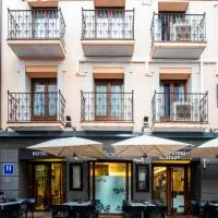 Hotel El Acebo, hotel en Jaca