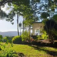 Valleydale cottage, hotel en Goonengerry