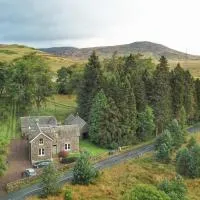 The Farmhouse B&B, хотел в Дънкелд