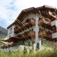 Hotel Berghof, khách sạn ở Hintertux