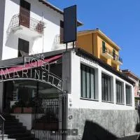 Hotel Marinella、チェッレ・リーグレのホテル