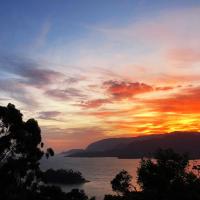 CASA PIÚVA, hotel em Barra Velha, Ilhabela