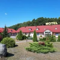 Inter-Bar-Motel, hotel en Nowe Marzy