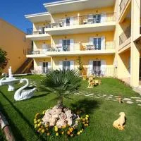 Alexios Apartments, hotel di Perdika