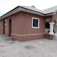 TJ Cottage, hotel in zona Aeroporto Internazionale di Ilorin - ILR, Ilorin