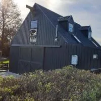 Accommodation at Lakeside, hotel di Oamaru