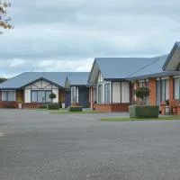 Tudor Lodge Motel, Hotel in Hawera