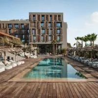 OKU Ibiza – hotel w mieście San Antonio