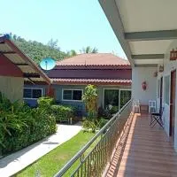 Maehaad Garden Inn – hotel w mieście Mae Haad
