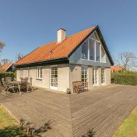 Amazing Home In Gudhjem With 4 Bedrooms And Wifi