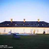 Majerovský kaštieľ,位于托普拉河畔弗拉诺夫的酒店