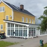 Melleruds Golfklubb Bed & Breakfast, hotelli kohteessa Mellerud