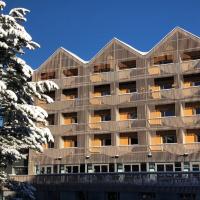 The People Hostel - Les 2 Alpes, hotel in Les Deux Alpes