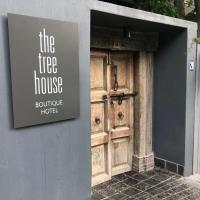 The Tree House Boutique Hotel by The Living Journey Collection โรงแรมที่กรีนพอยต์ในเคปทาวน์