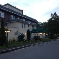 Jones Beach Hotel: Wantagh şehrinde bir otel