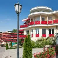 Wellness Privathotel Post an der Therme – hotel w mieście Badenweiler