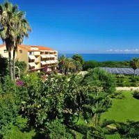 Alberi del Paradiso, hotel di Cefalù
