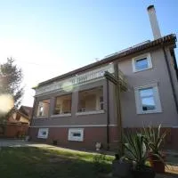 Hostel Teresianum, hotel u gradu 'Aleksinac'