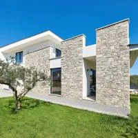 Villa Dolcea, hotel Kaštelben