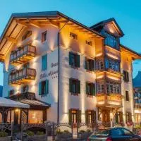 Hotel Villa Alpina ***S, хотел в Кортина д'Ампецо