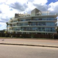 Depto 203 Edificio Bikini Beach, Manantiales: bir Punta del Este, Manantiales oteli