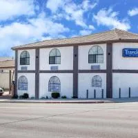 Travelodge by Wyndham Harbor City, מלון בהרבור סיטי