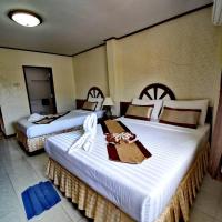 Natacha Hotel, hotel in Phi Phi Islands