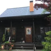 Carrefour Guesthouse カルフール ゲストハウス, מלון בYokamachi