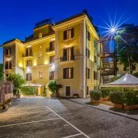 Romoli Hotel, hotel v Rimu