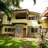 Casa de Piedra Escazú, hotelli San Joséssa